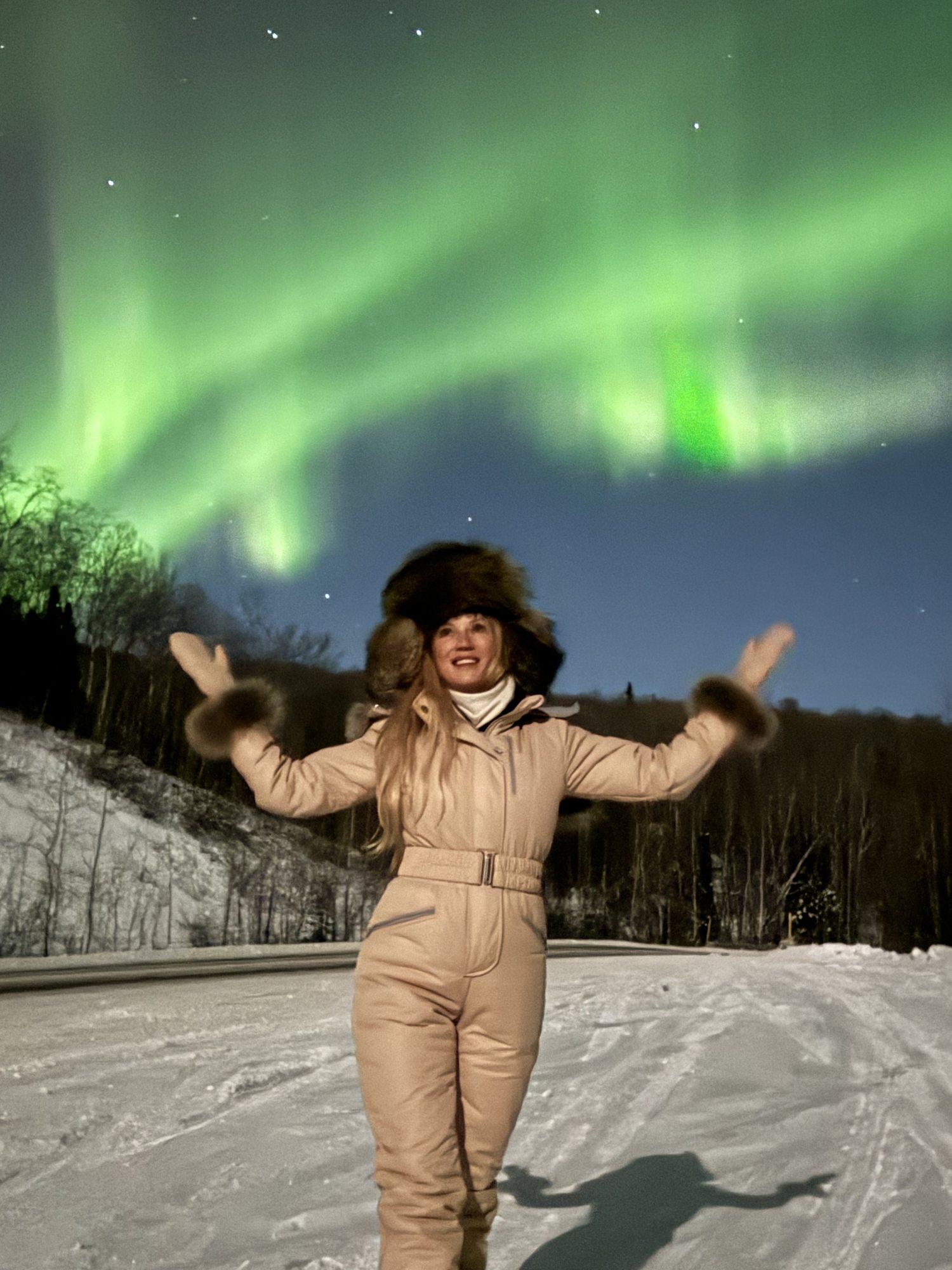 Seth Church under the northern lights